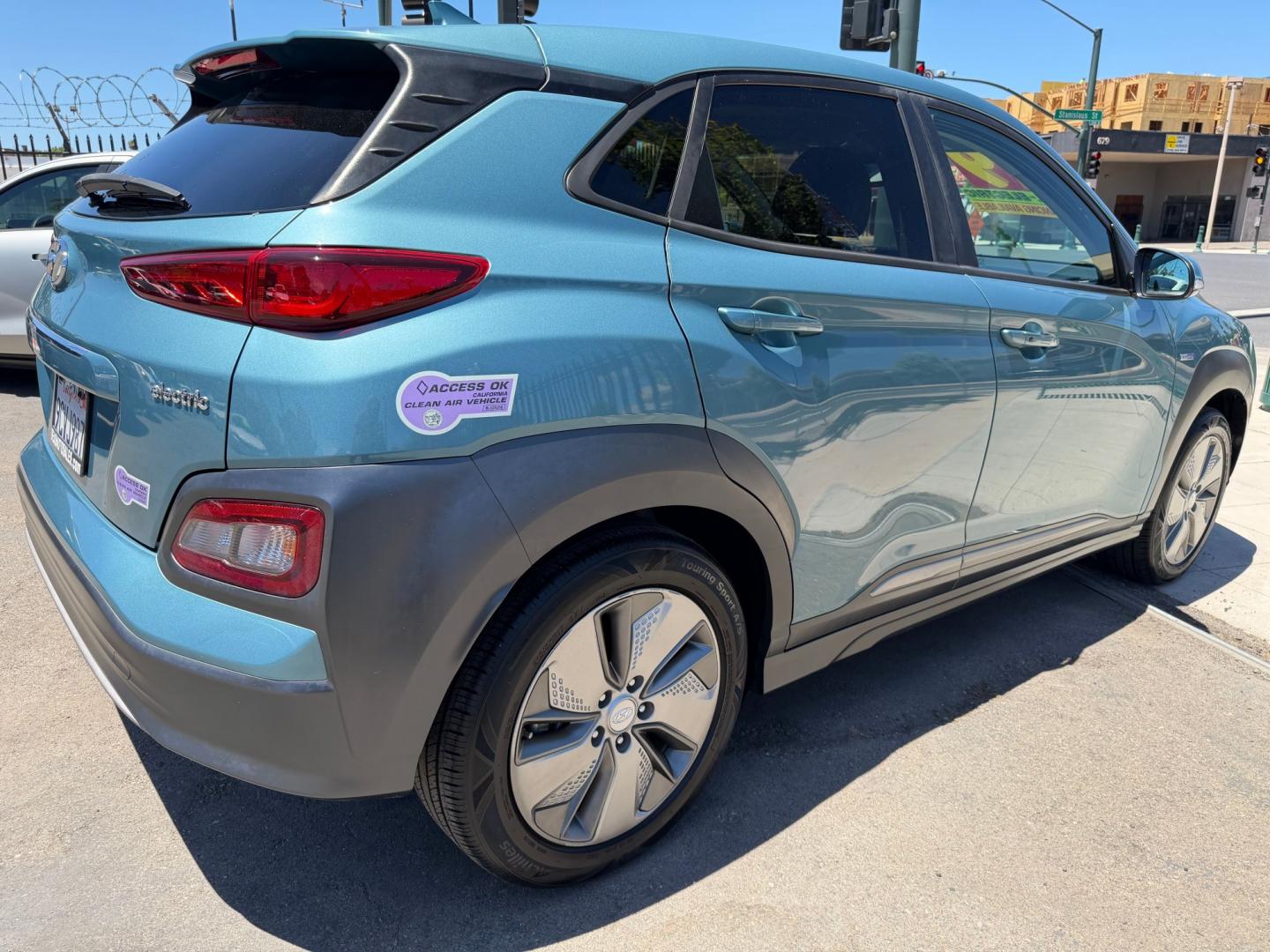 2019 Hyundai Kona Limited (KM8K33AG9KU) with an 1.6L L4 DOHC 16V TURBO engine, 7A transmission, located at 744 E Miner Ave, Stockton, CA, 95202, (209) 944-5770, 37.956863, -121.282082 - Photo#7