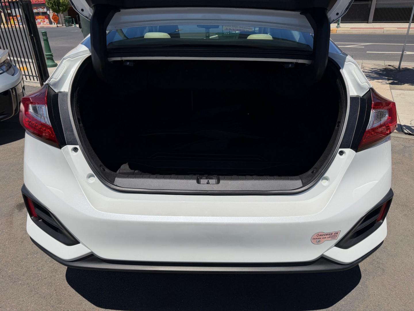 2019 Honda Clarity Plug-In Hybrid (JHMZC5F13KC) with an 1.5L L4 DOHC 16V HYBRID engine, CVT transmission, located at 744 E Miner Ave, Stockton, CA, 95202, (209) 944-5770, 37.956863, -121.282082 - Photo#12