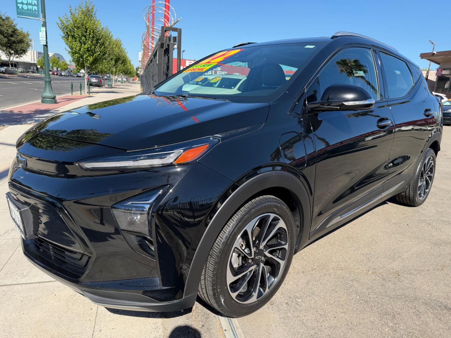 2022 Chevrolet Bolt EV 2LT (1G1FZ6S0XN4) with an ELECTRIC engine, 1A transmission, located at 744 E Miner Ave, Stockton, CA, 95202, (209) 944-5770, 37.956863, -121.282082 - Photo#3