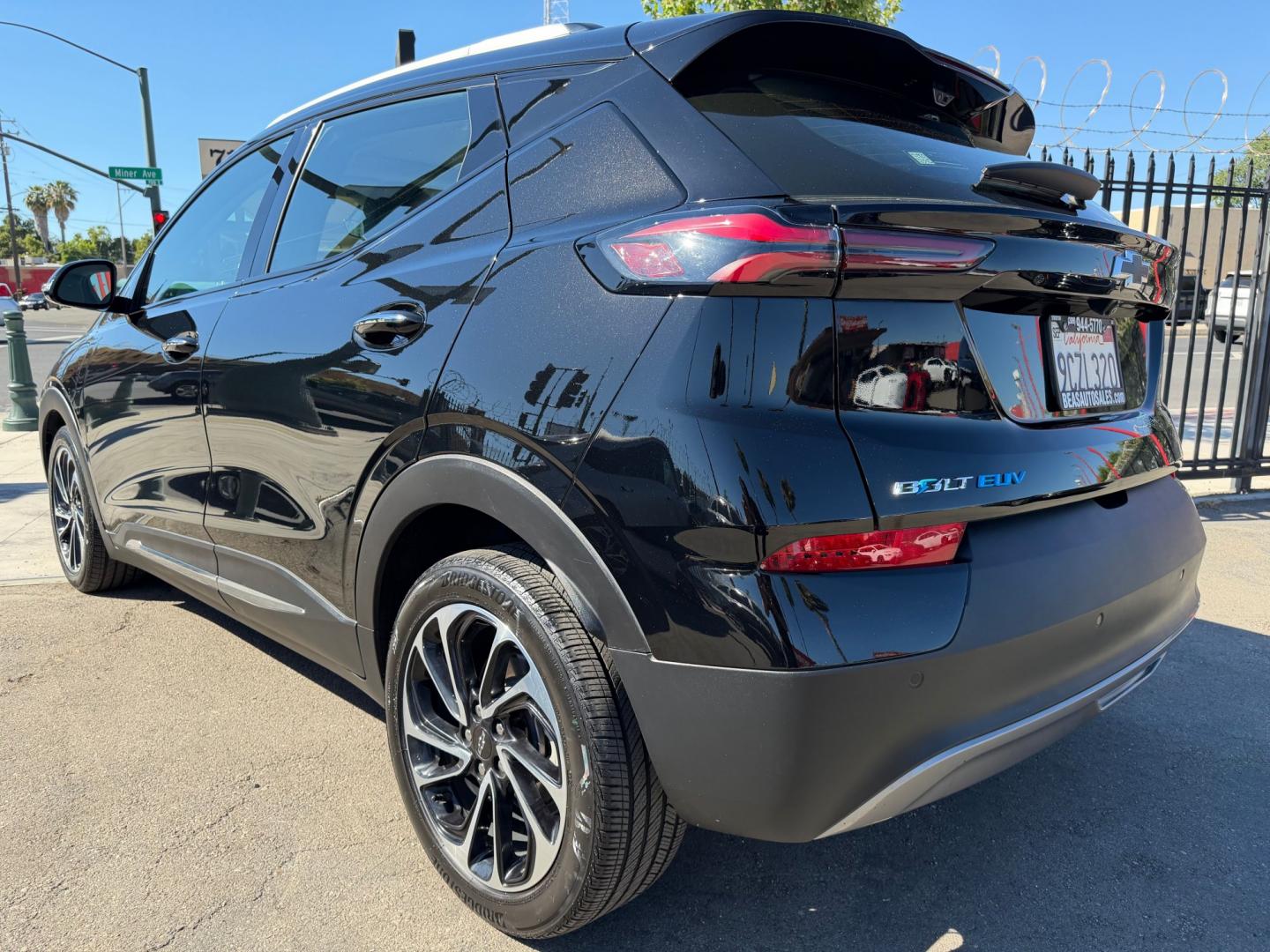 2022 Chevrolet Bolt EV 2LT (1G1FZ6S0XN4) with an ELECTRIC engine, 1A transmission, located at 744 E Miner Ave, Stockton, CA, 95202, (209) 944-5770, 37.956863, -121.282082 - Photo#5