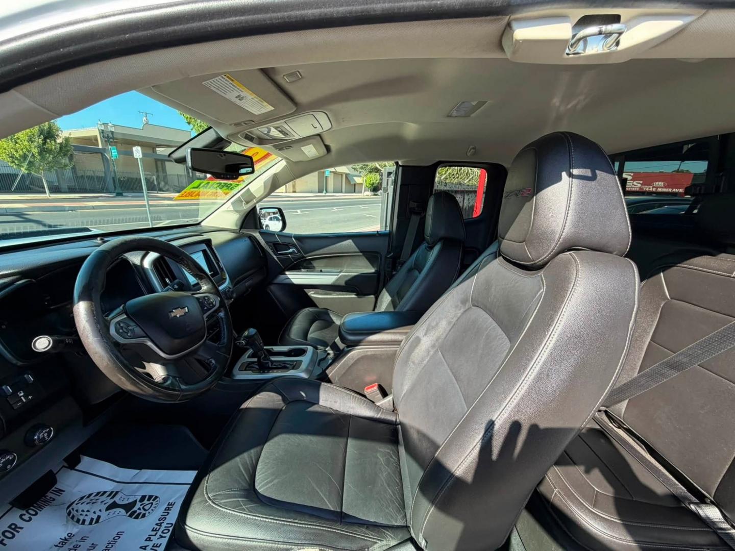 2018 Chevrolet Colorado ZR2 Ext. Cab 4WD (1GCRTEEN8J1) with an 3.6L V6 DOHC 24V GAS engine, 6A transmission, located at 744 E Miner Ave, Stockton, CA, 95202, (209) 944-5770, 37.956863, -121.282082- Photo#9
