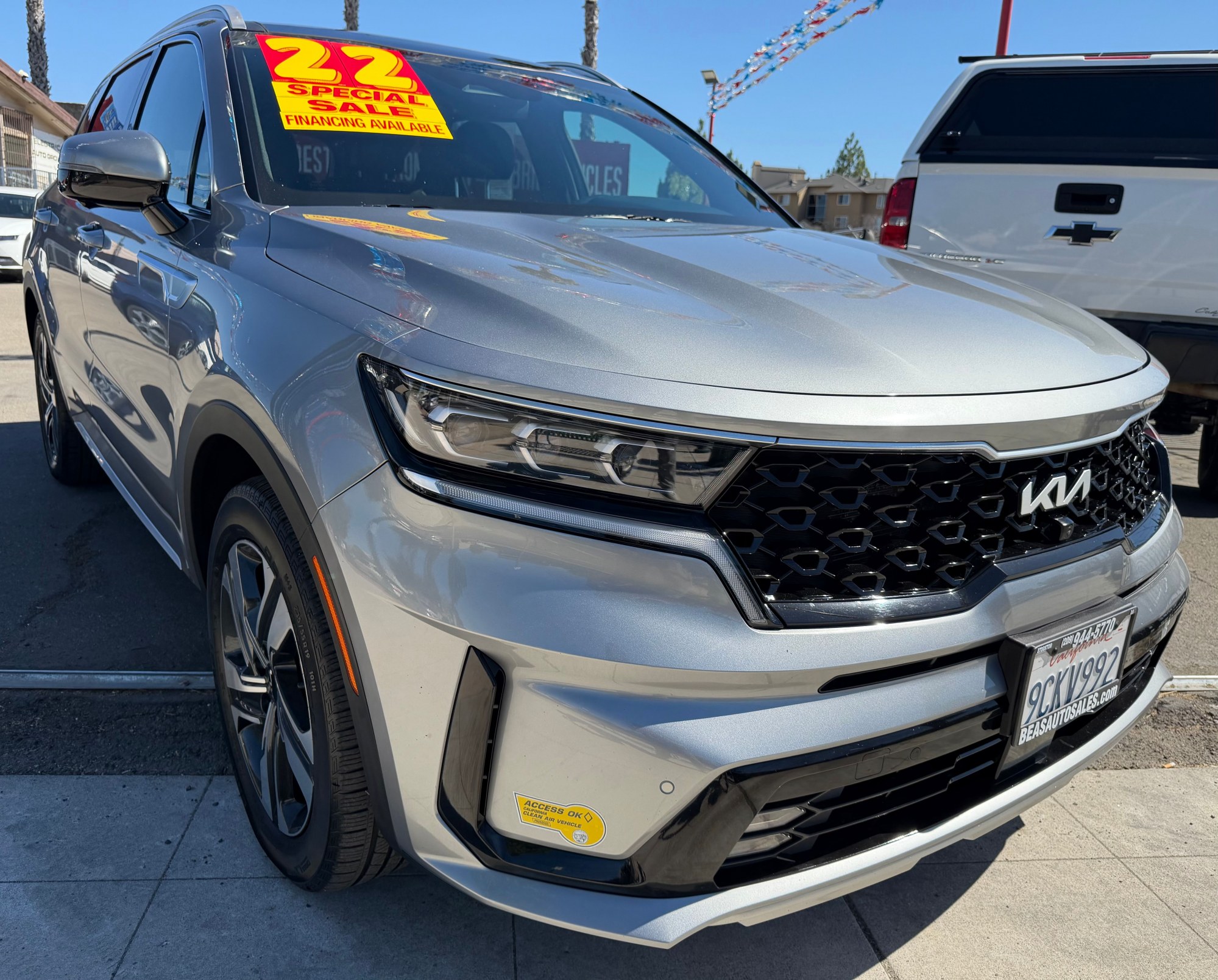 photo of 2022 Kia Sorento Plug In Hybrid SX Prestige
