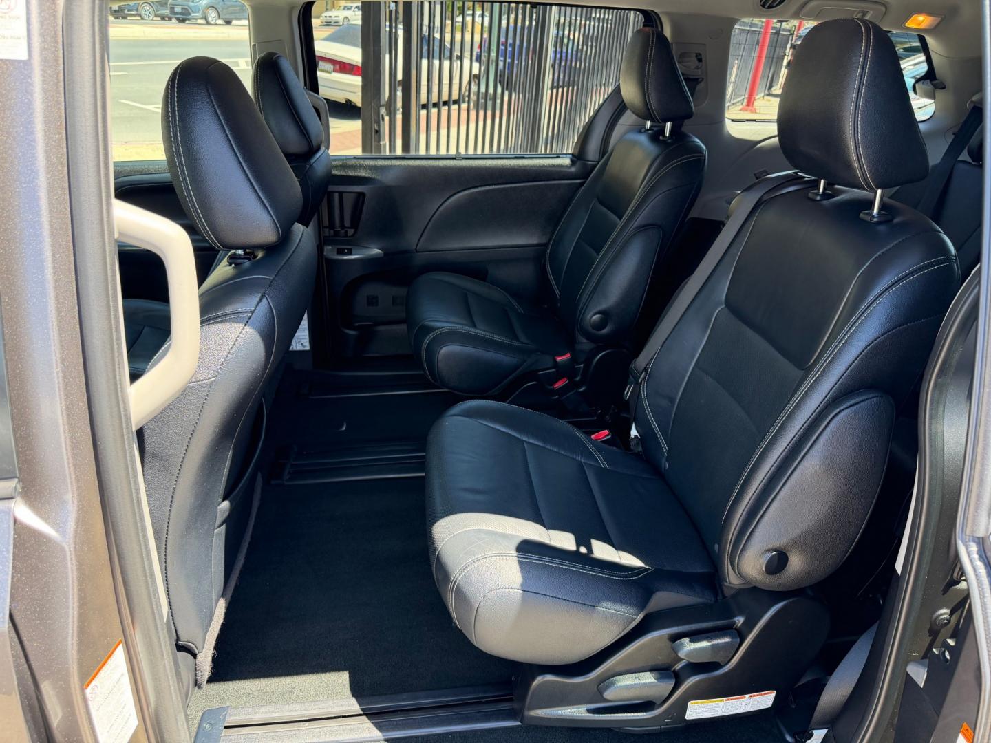 2016 Toyota Sienna SE FWD 8-Passenger FWD V6 (5TDXK3DC0GS) with an 3.5L V6 EFI DOHC 24V engine, 6A transmission, located at 744 E Miner Ave, Stockton, CA, 95202, (209) 944-5770, 37.956863, -121.282082- Photo#10