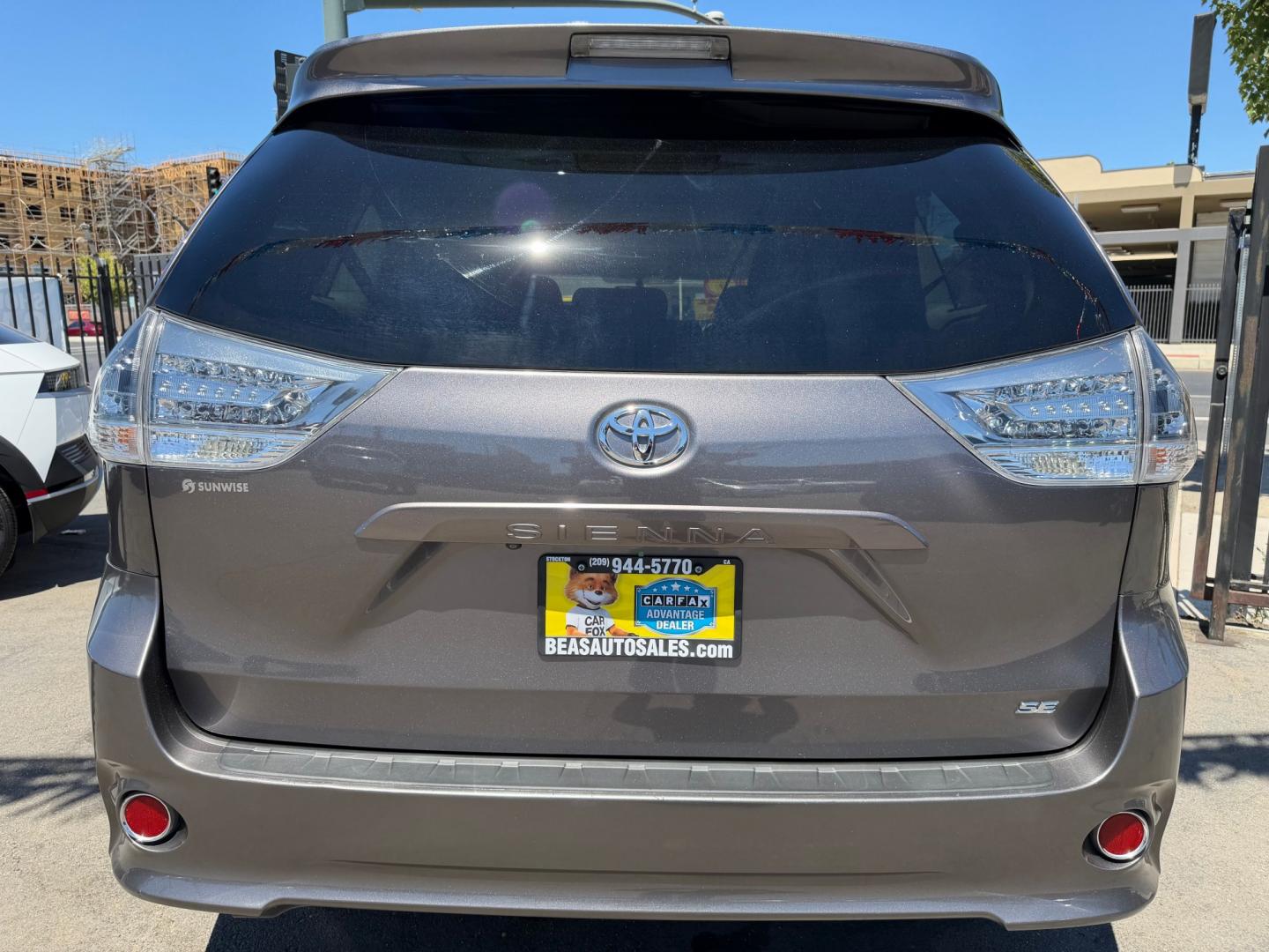 2016 Toyota Sienna SE FWD 8-Passenger FWD V6 (5TDXK3DC0GS) with an 3.5L V6 EFI DOHC 24V engine, 6A transmission, located at 744 E Miner Ave, Stockton, CA, 95202, (209) 944-5770, 37.956863, -121.282082- Photo#6