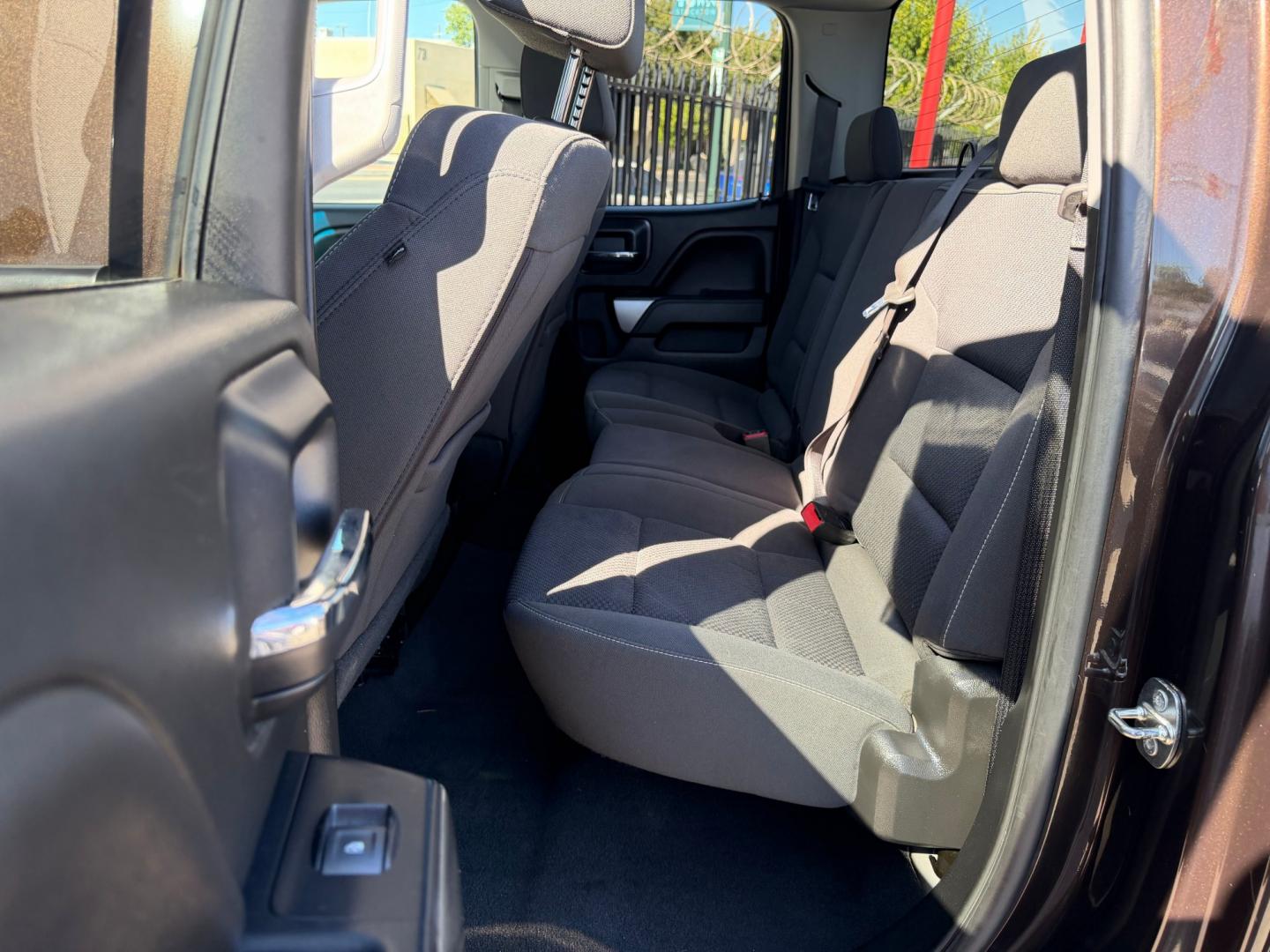 2019 Chevrolet Silverado 1500 Double Cab 4WD (2GCVKPEC7K1) with an 5.3L V8 OHV 16V engine, 6A transmission, located at 744 E Miner Ave, Stockton, CA, 95202, (209) 944-5770, 37.956863, -121.282082- Photo#10