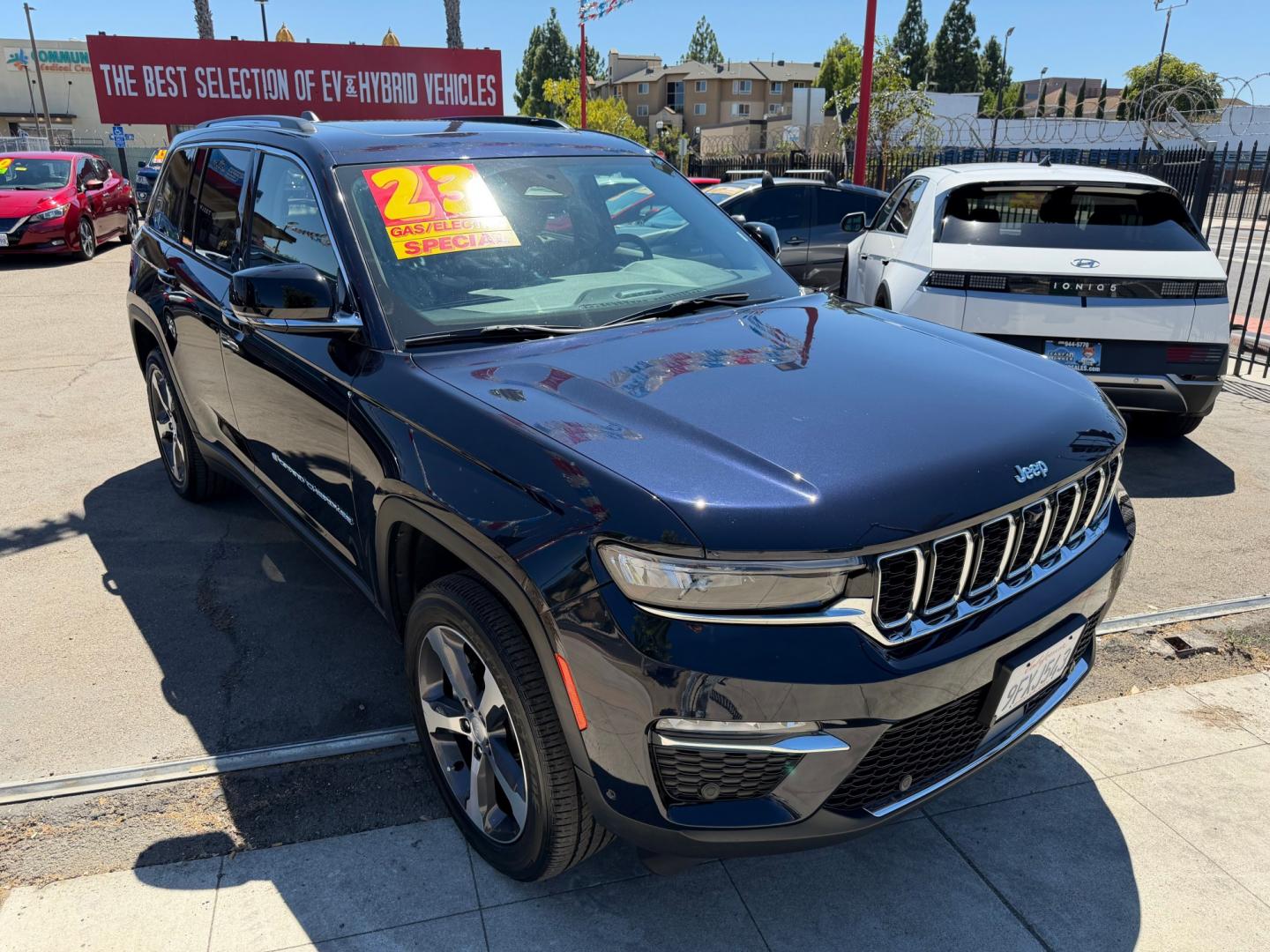 2023 Jeep Grand Cherokee 4xe (1C4RJYB65P8) with an 2.0L L4 DOHC 16V HYBRID engine, 8A transmission, located at 744 E Miner Ave, Stockton, CA, 95202, (209) 944-5770, 37.956863, -121.282082- Photo#1
