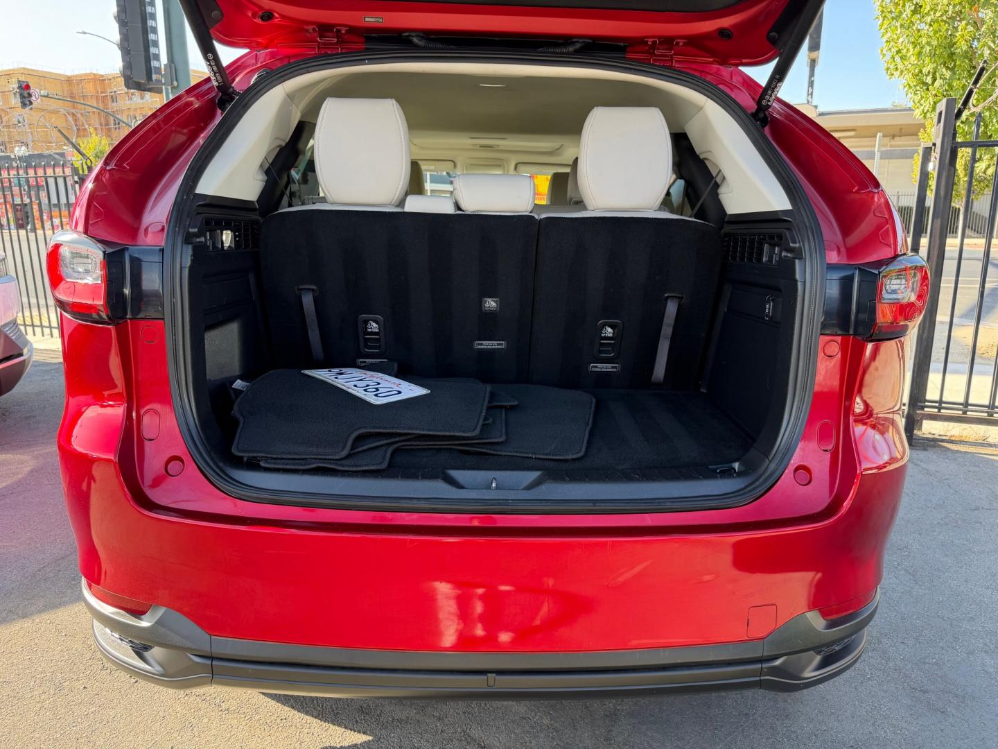 2024 Mazda CX-90 PHEV Preferred (JM3KKBHAXR1) with an 2.5L L4 DOHC 16V HYBRID engine, 8A transmission, located at 744 E Miner Ave, Stockton, CA, 95202, (209) 944-5770, 37.956863, -121.282082- Photo#12