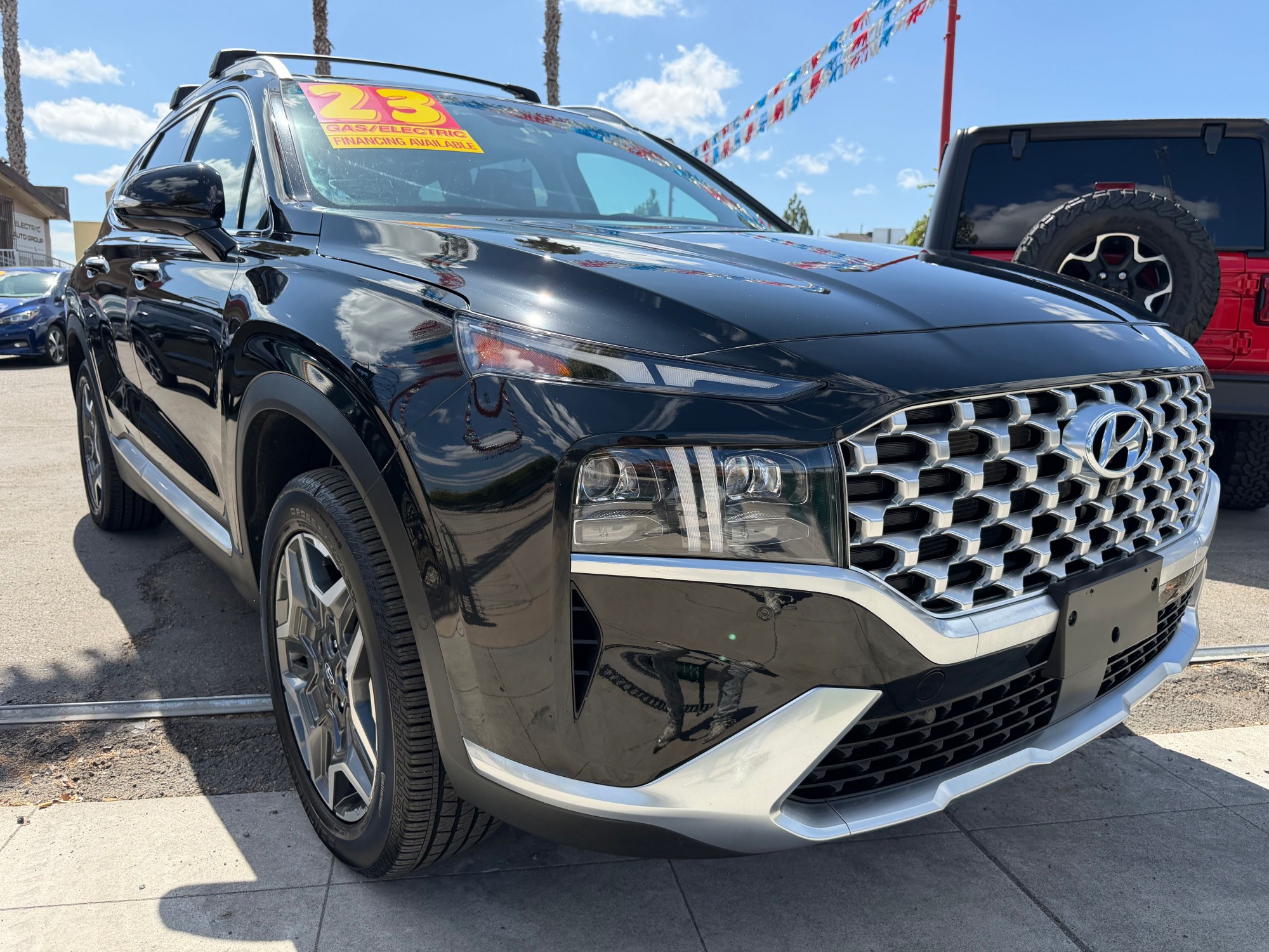photo of 2023 Hyundai Santa Fe Plug-In Hybrid Limited