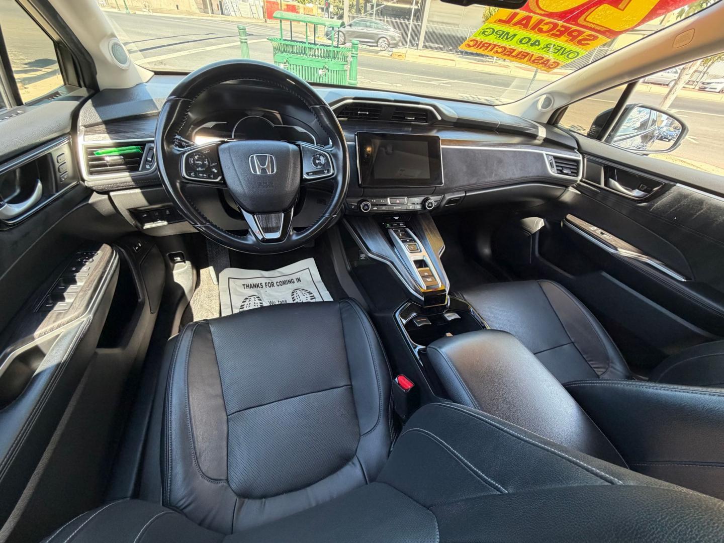 2020 Honda Clarity Touring Plug-In Hybrid (JHMZC5F34LC) with an 1.5L L4 DOHC 16V HYBRID engine, CVT transmission, located at 744 E Miner Ave, Stockton, CA, 95202, (209) 944-5770, 37.956863, -121.282082- Photo#8