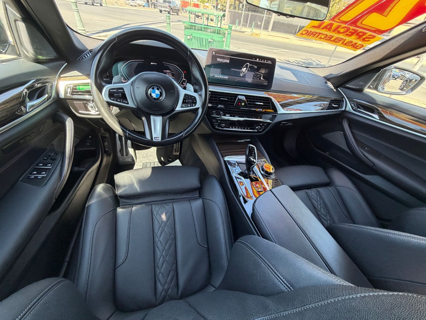 2021 BMW 5-Series 530e (WBA13AG00MC) , 8A transmission, located at 744 E Miner Ave, Stockton, CA, 95202, (209) 944-5770, 37.956863, -121.282082- Photo#9
