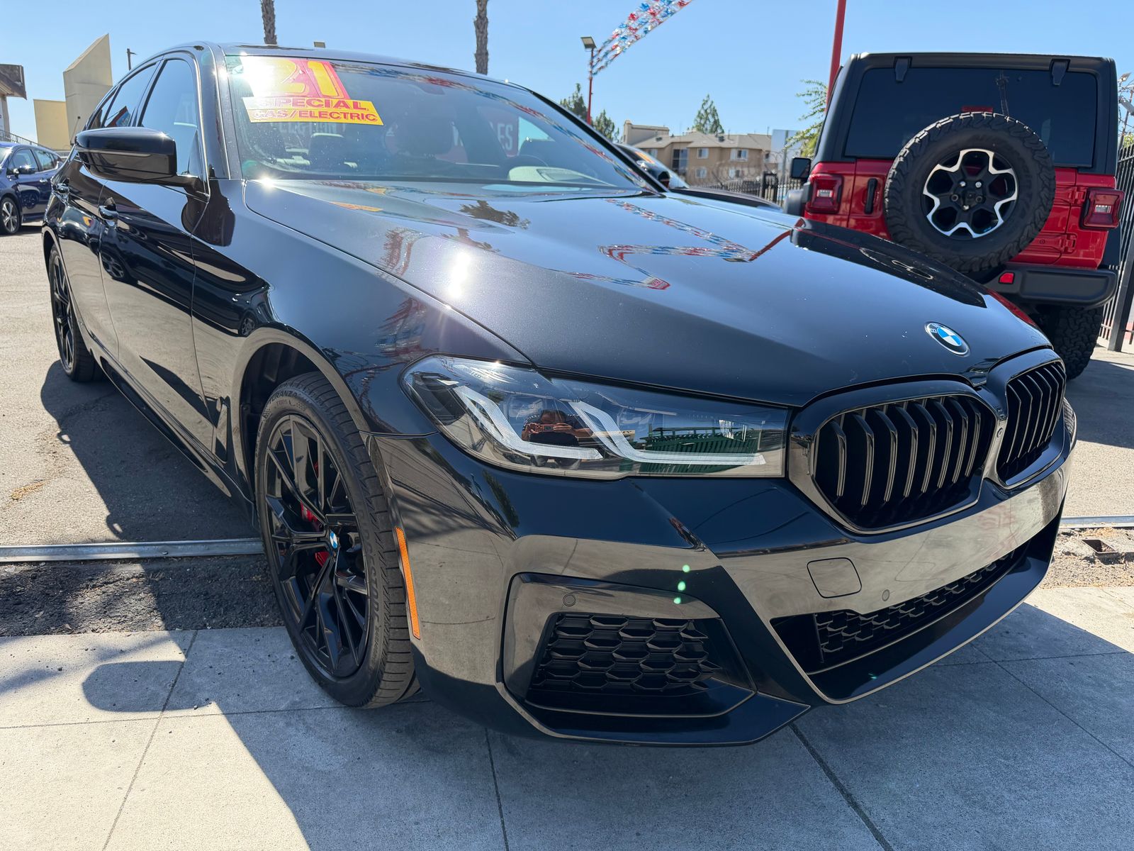 photo of 2021 BMW 5-Series 530e PLUG-IN HYBRID 