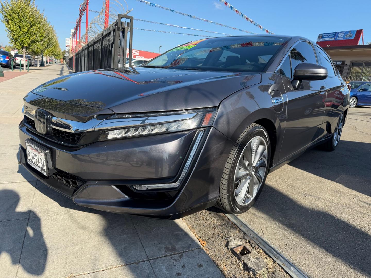 2019 Honda Clarity Plug-In Hybrid (JHMZC5F13KC) with an 1.5L L4 DOHC 16V HYBRID engine, CVT transmission, located at 744 E Miner Ave, Stockton, CA, 95202, (209) 944-5770, 37.956863, -121.282082- Photo#3