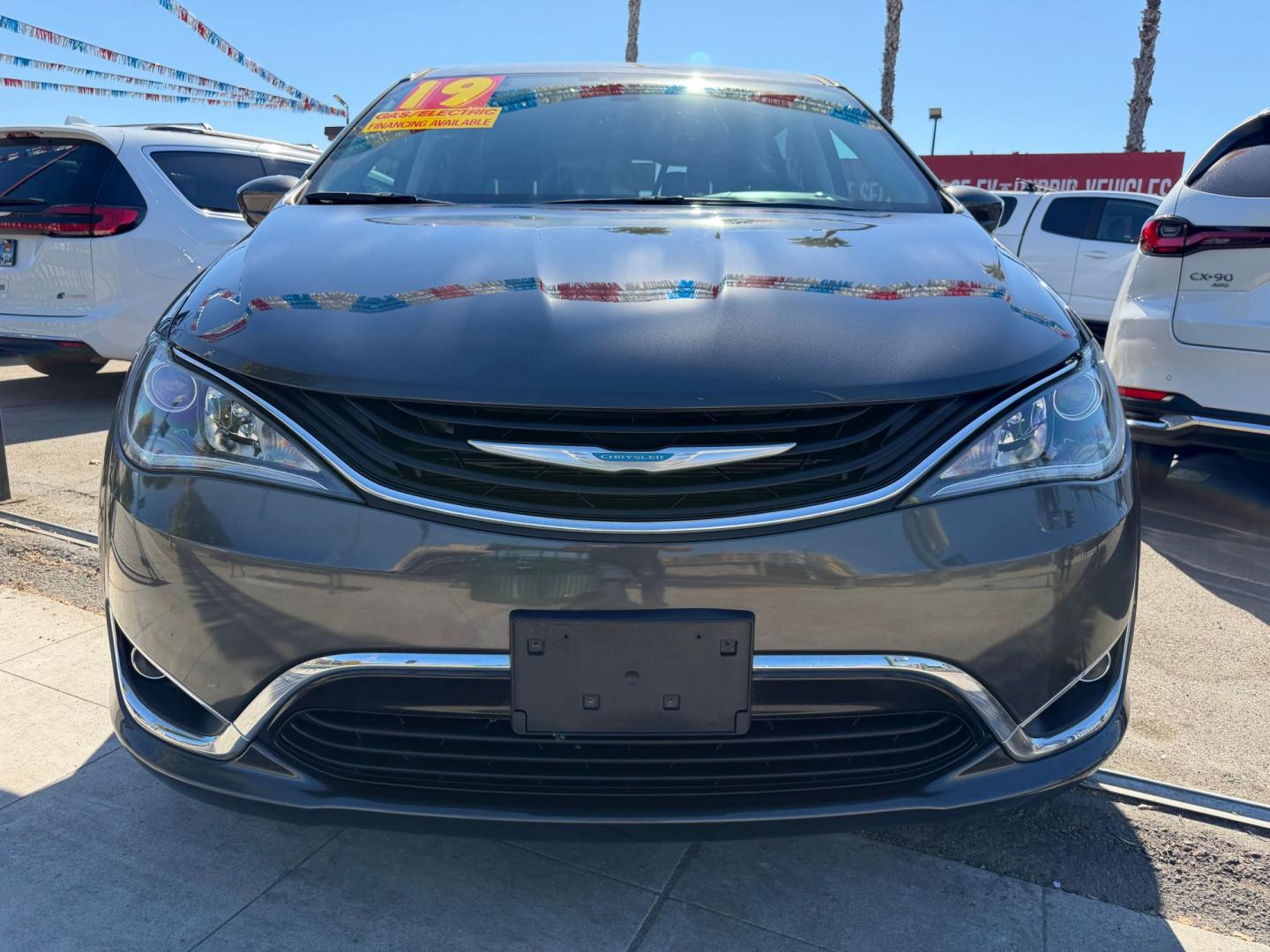 2019 Chrysler Pacifica Hybrid Touring Plus (2C4RC1H77KR) with an 3.6L V6 DOHC 24V HYBRID engine, CVT transmission, located at 744 E Miner Ave, Stockton, CA, 95202, (209) 944-5770, 37.956863, -121.282082- Photo#2