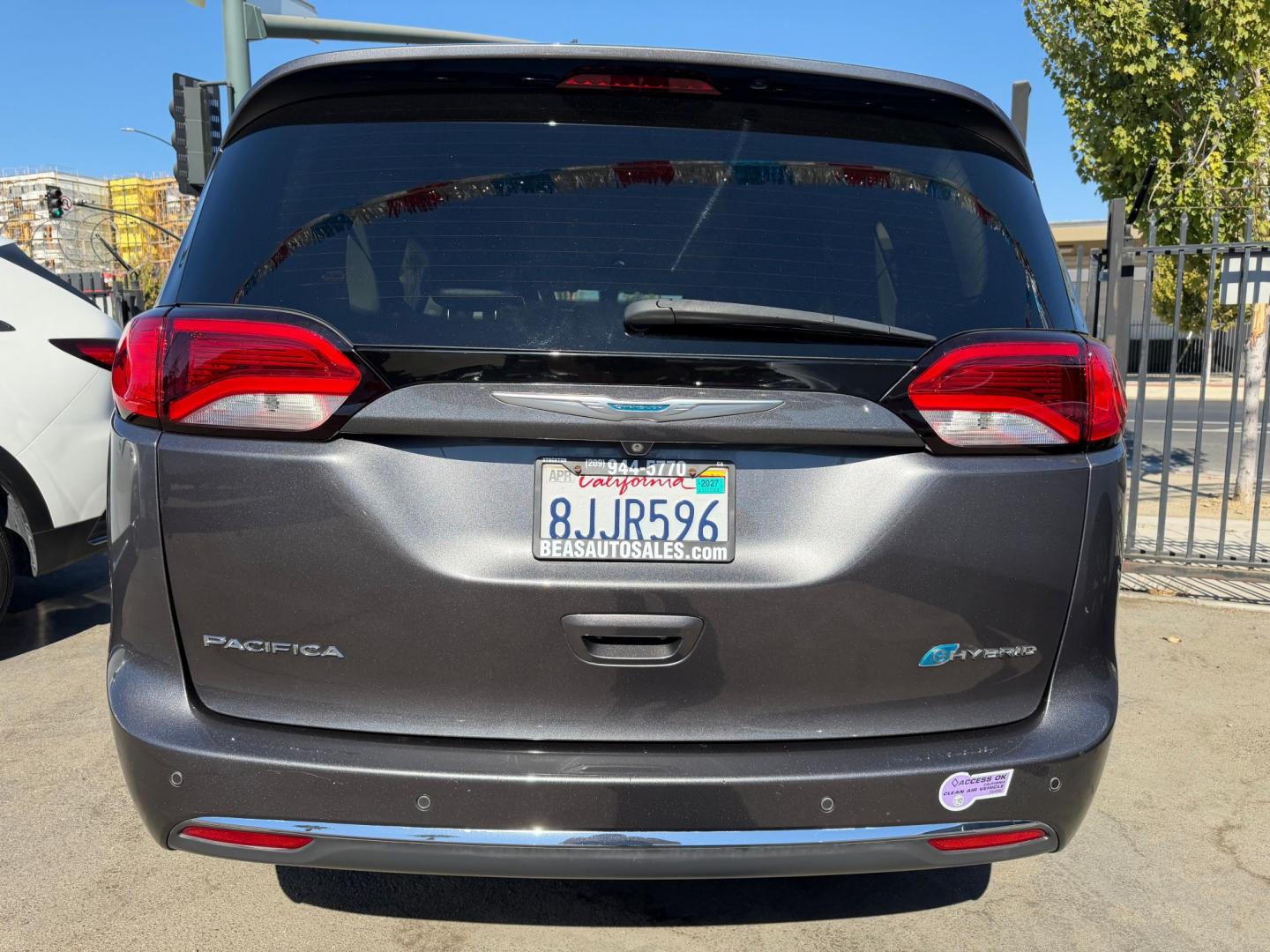 2019 Chrysler Pacifica Hybrid Touring Plus (2C4RC1H77KR) with an 3.6L V6 DOHC 24V HYBRID engine, CVT transmission, located at 744 E Miner Ave, Stockton, CA, 95202, (209) 944-5770, 37.956863, -121.282082- Photo#6
