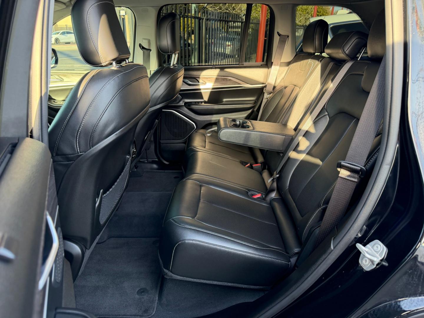 2023 BLACK Jeep Grand Cherokee 4xe Limited (1C4RJYB67PC) with an 2.0L L4 DOHC 16V HYBRID engine, 8A transmission, located at 744 E Miner Ave, Stockton, CA, 95202, (209) 944-5770, 37.956863, -121.282082- Photo#10