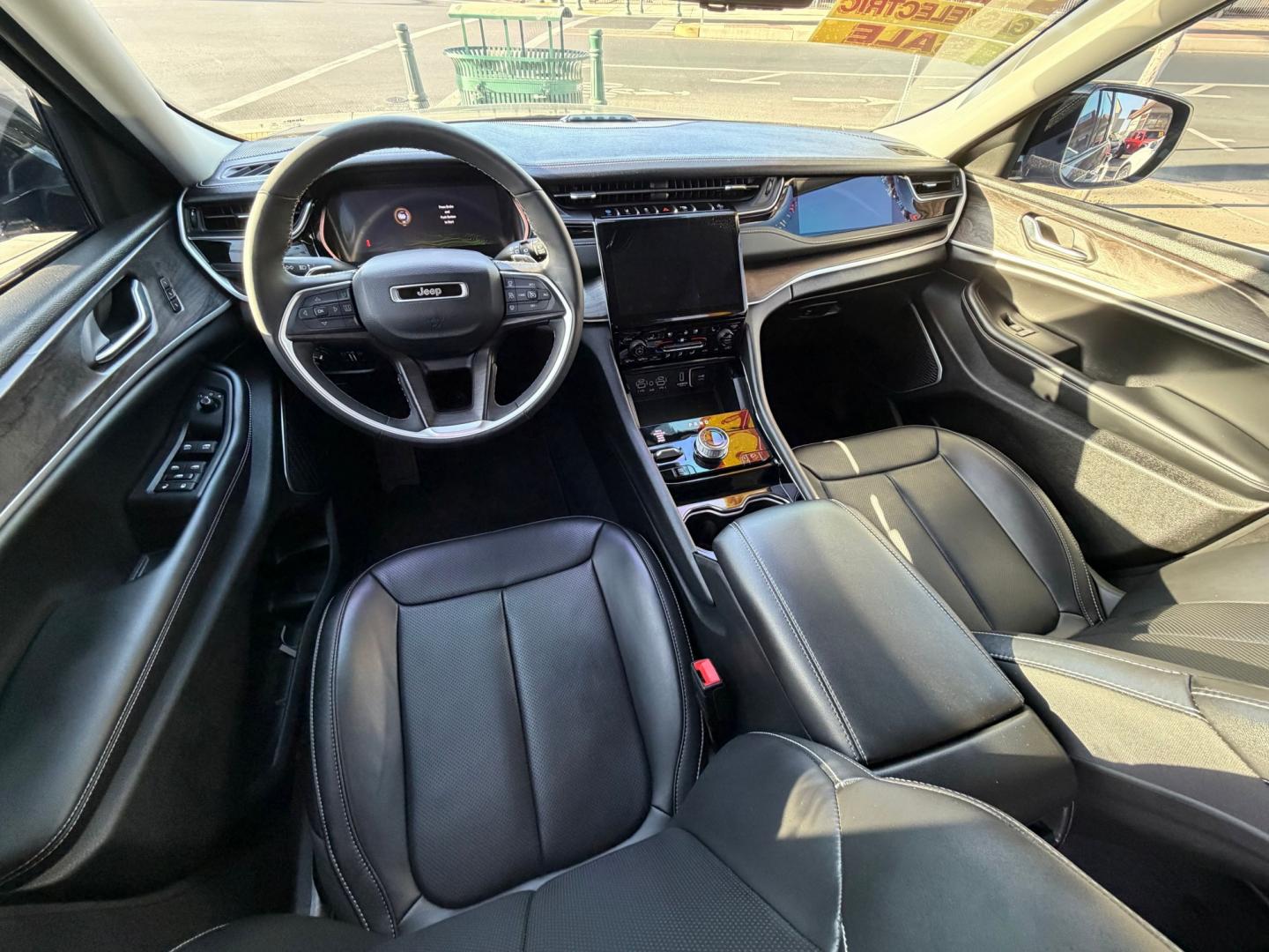 2023 BLACK Jeep Grand Cherokee 4xe Limited (1C4RJYB67PC) with an 2.0L L4 DOHC 16V HYBRID engine, 8A transmission, located at 744 E Miner Ave, Stockton, CA, 95202, (209) 944-5770, 37.956863, -121.282082- Photo#8