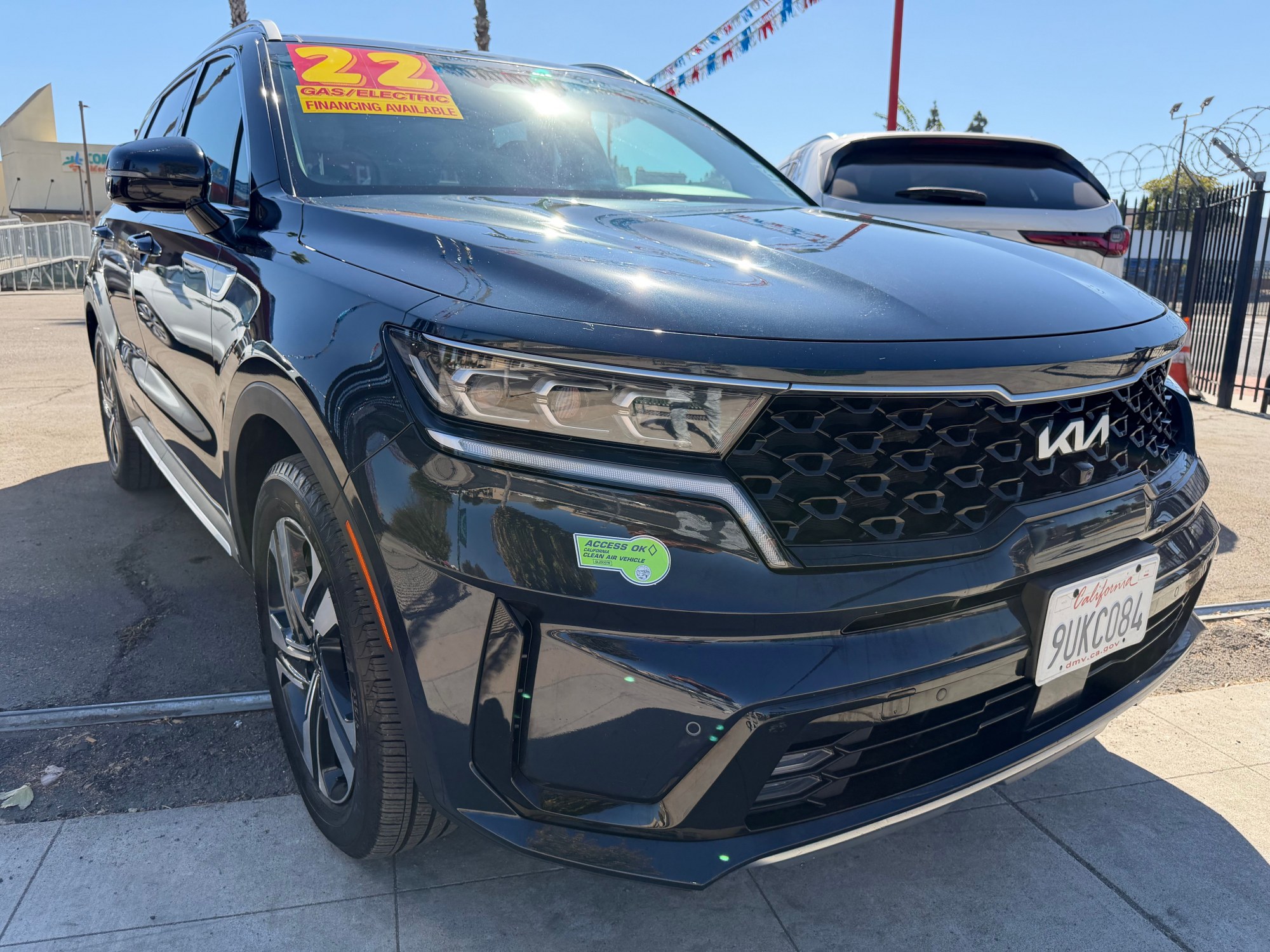 photo of 2022 Kia Sorento Plug In Hybrid SX Prestige
