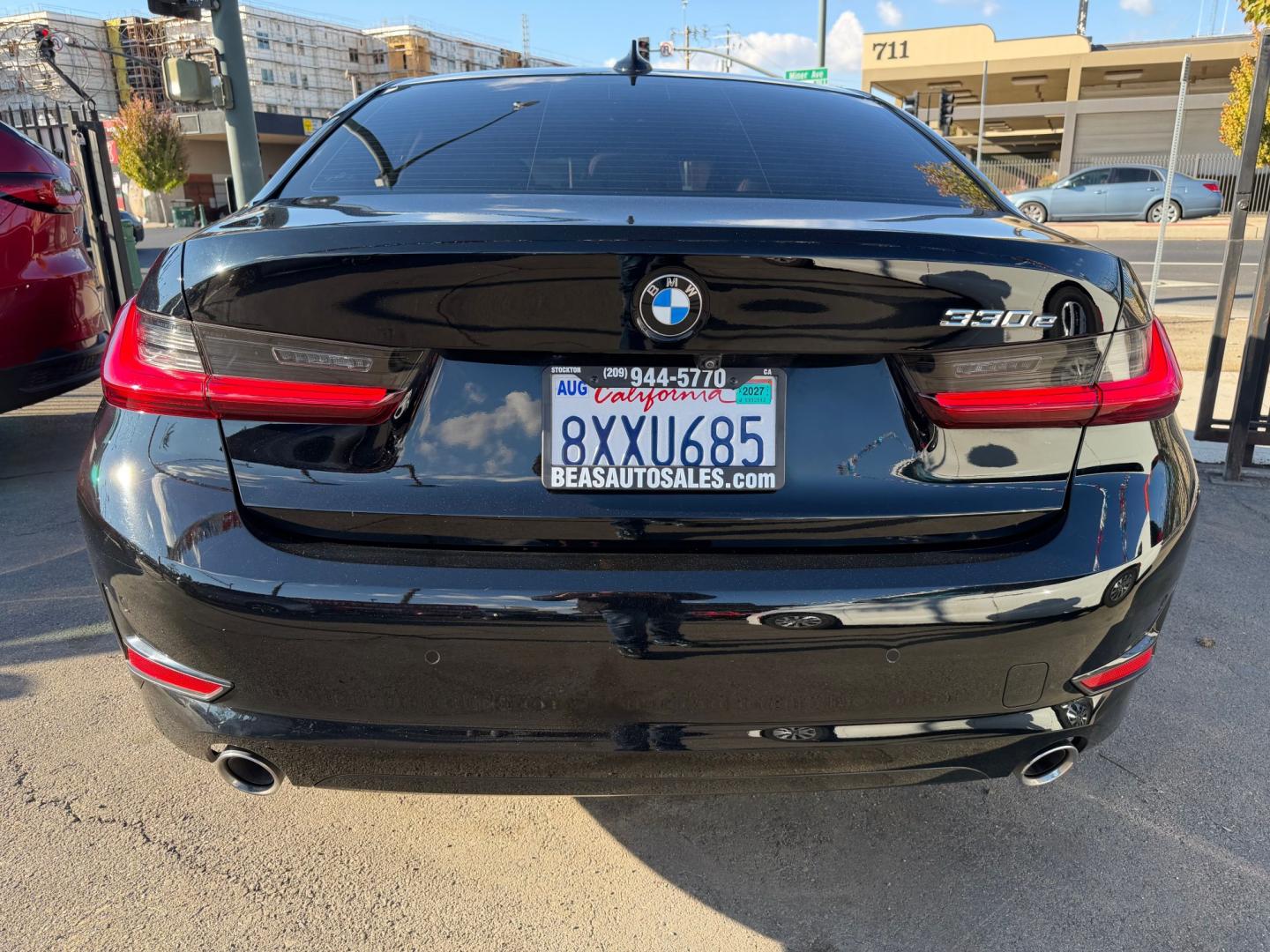 2021 BMW 3-Series 330e (3MW5P7J07M8) with an 2.0L I4 DI Plug-in Gas/Electric Hybrid engine, 8A transmission, located at 744 E Miner Ave, Stockton, CA, 95202, (209) 944-5770, 37.956863, -121.282082- Photo#7